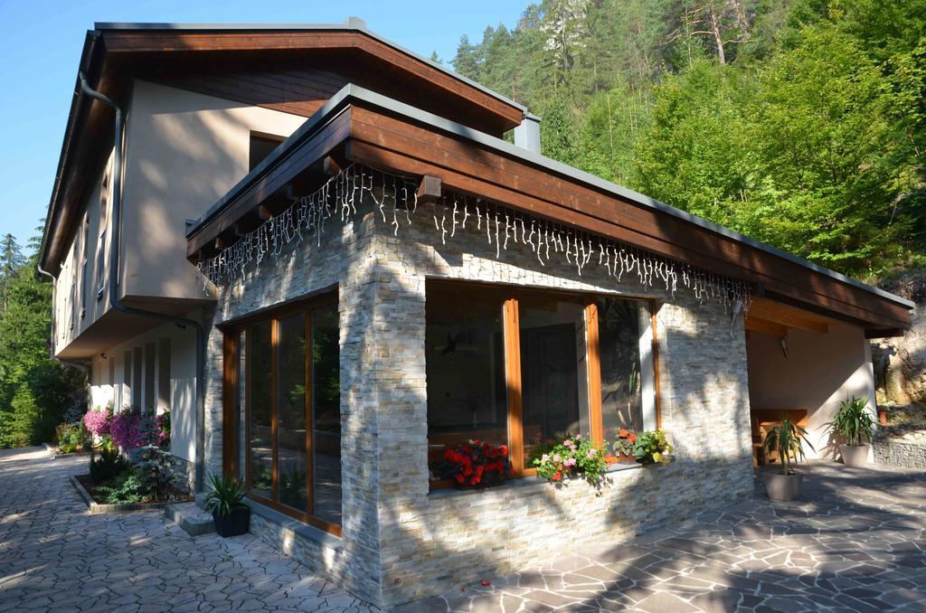 Chata Patuch Babkov Exterior photo